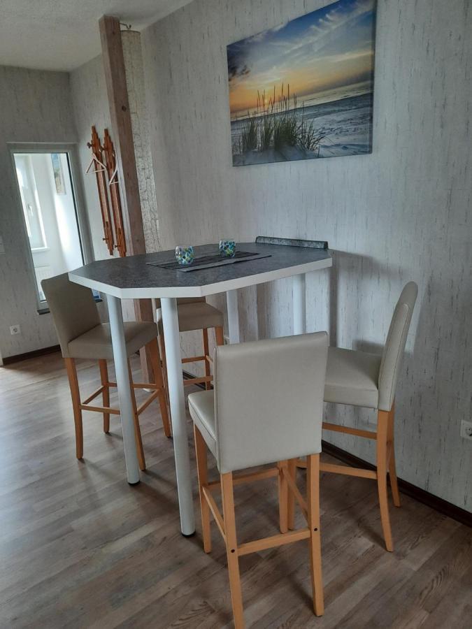Ferienhaus In Hafennahe Apartment Sassnitz Bagian luar foto